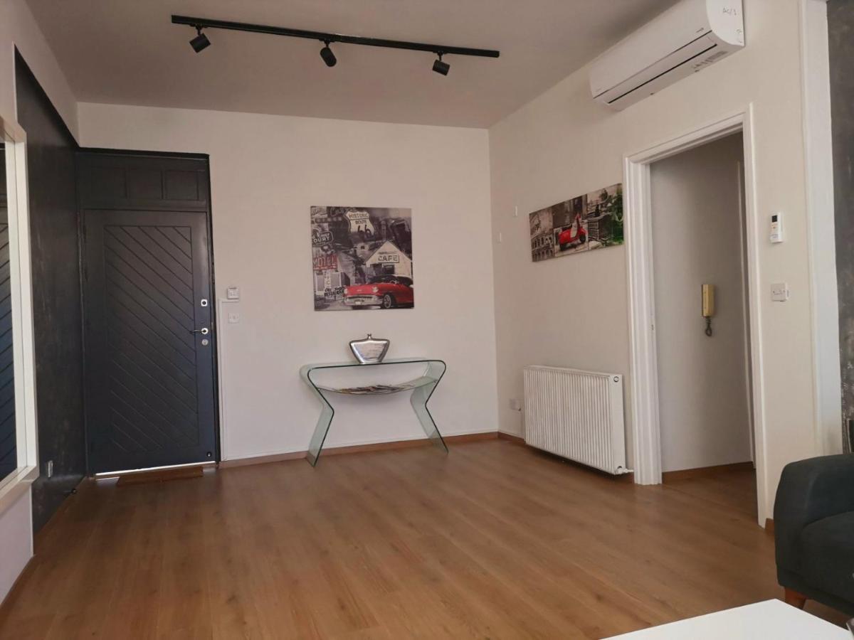 Kalidonia Residence Suite Nicosia , Spacious 2 Bedroom Suite With Office Exteriör bild